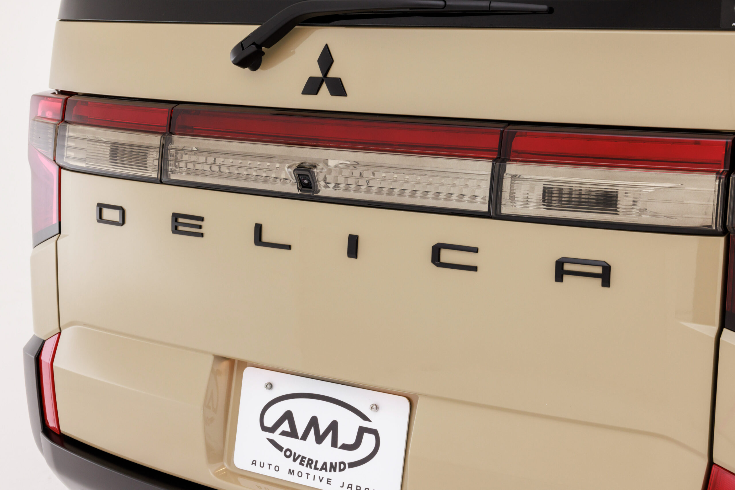三菱 デリカD：52.2 G ディーゼルターボ 4WD AMJオリジナル ネオ 